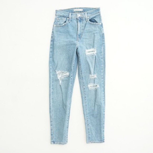Levi's Womens High Waisted Mom Jeans Size 25 Light Wash Distressed Ripped Denim - Picture 1 of 11